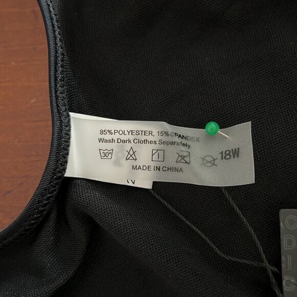 Daci Black and Coral Floral Print One Piece Swimsuit with Front Zipper Woman 18W - Picture 4 of 10